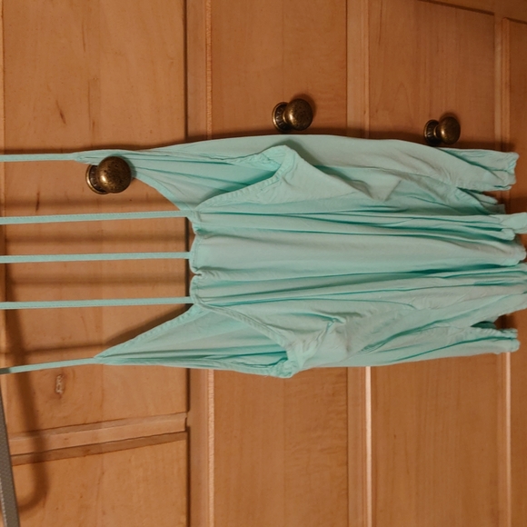 No Boundaries XL spaghetti strap tank top. - Picture 2 of 4